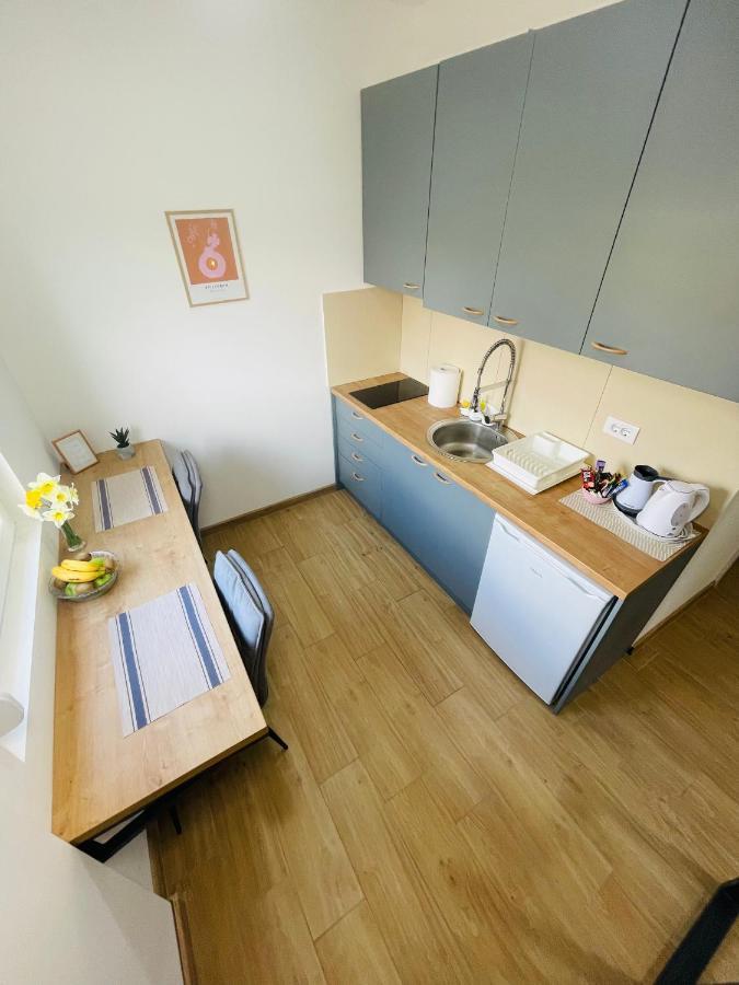 Muki Apartments Surcin Luaran gambar